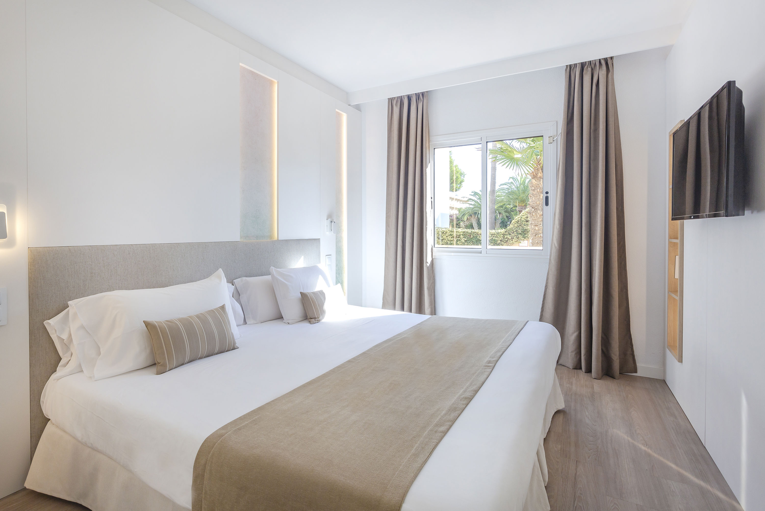 Marins Playa Aparthotel