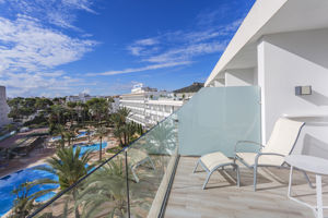 Marins Playa Aparthotel