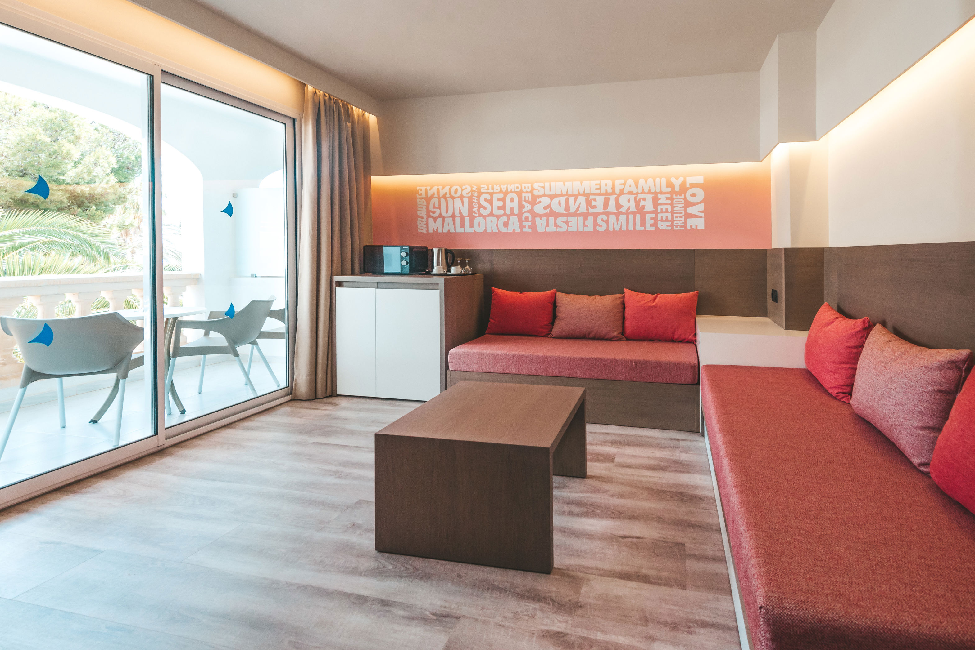 Marins Playa Aparthotel