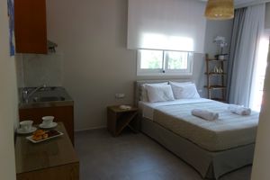 Dokos Studio