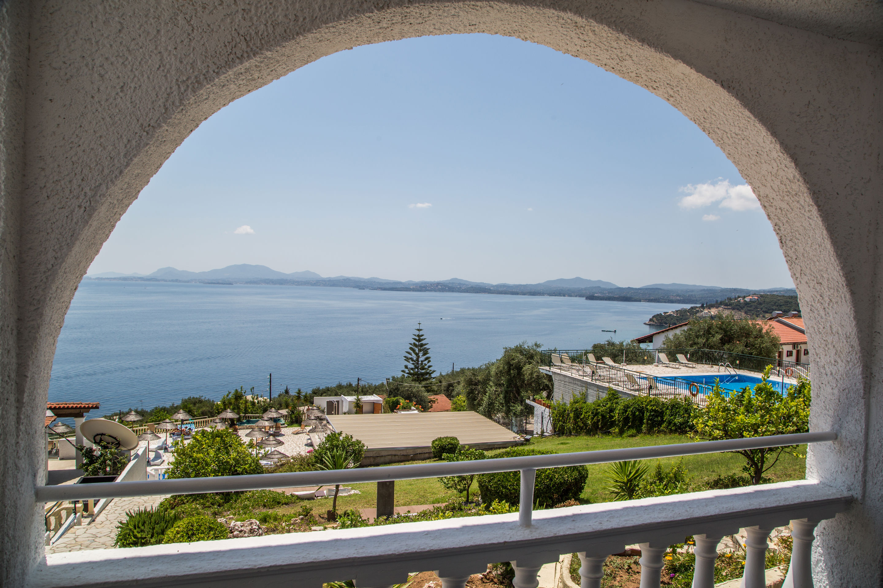 Pantokrator Hotel