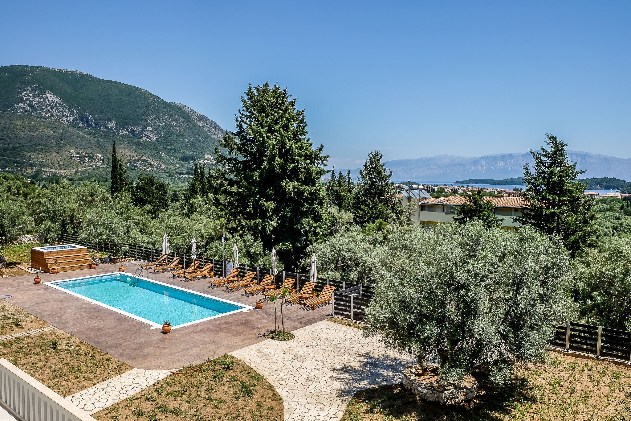 Golden Sun Villas