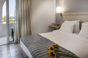 Glaros Beach Hotel