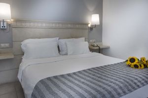 Glaros Beach Hotel