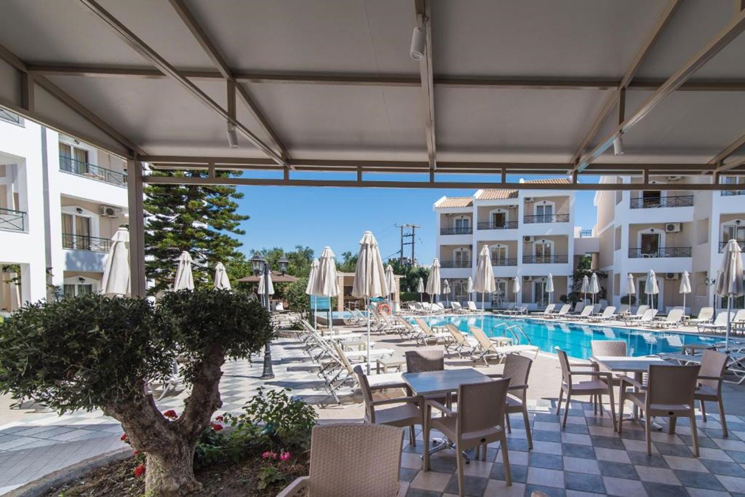 Maistrali Hotel & Appartementen