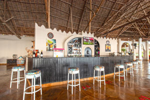 Lobby bar