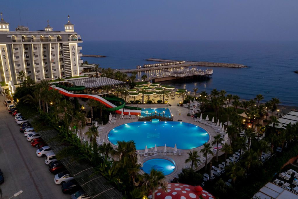 Aria Resort