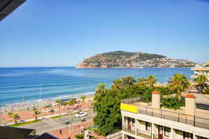 Parador Beach Hotel