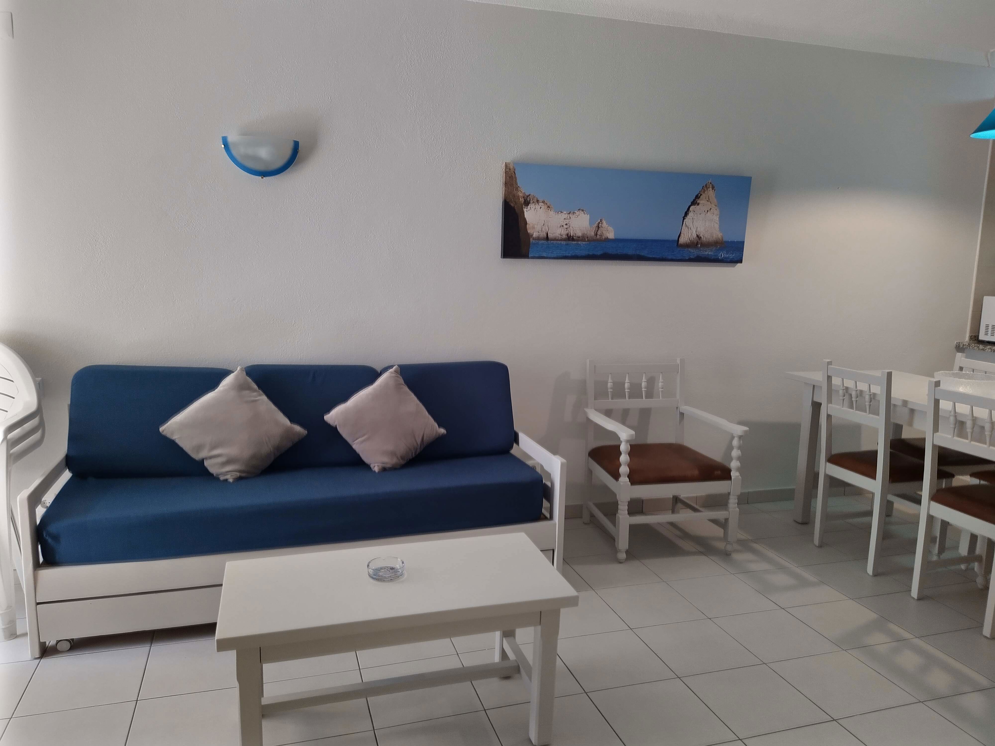 Elma Apartments