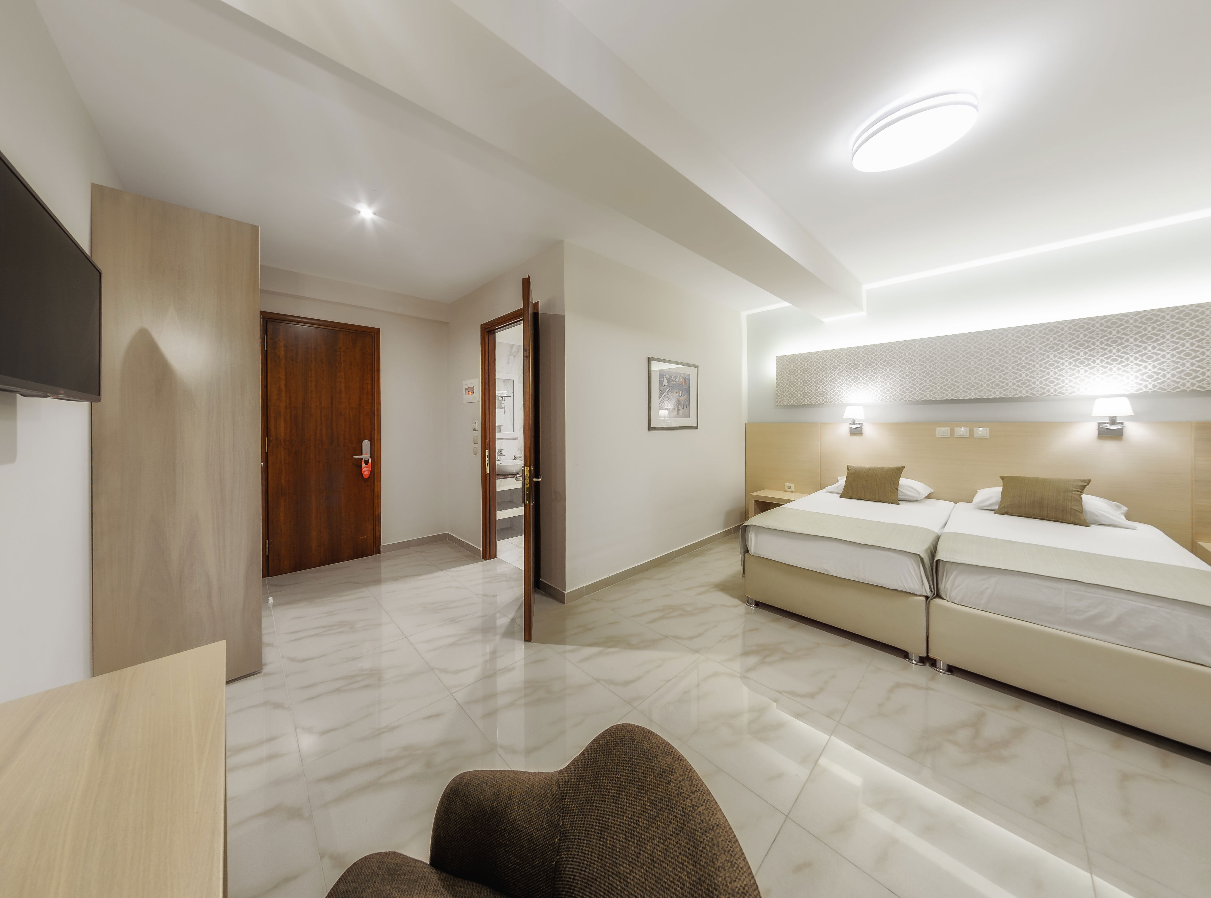 Karras Hotel