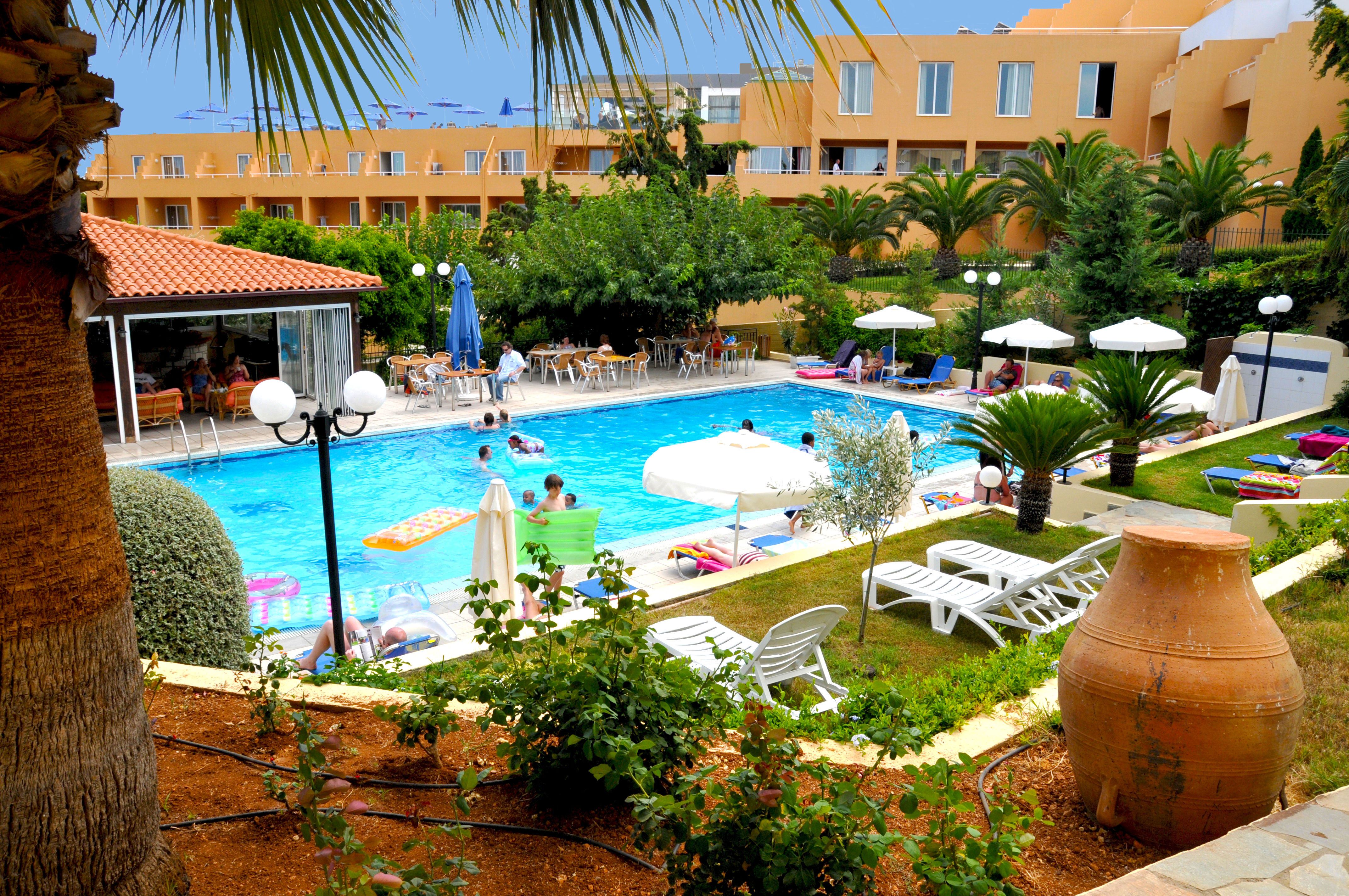 Sylvia Hotel Apart
