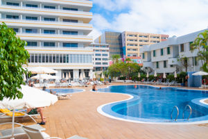 Coral Suites & Spa