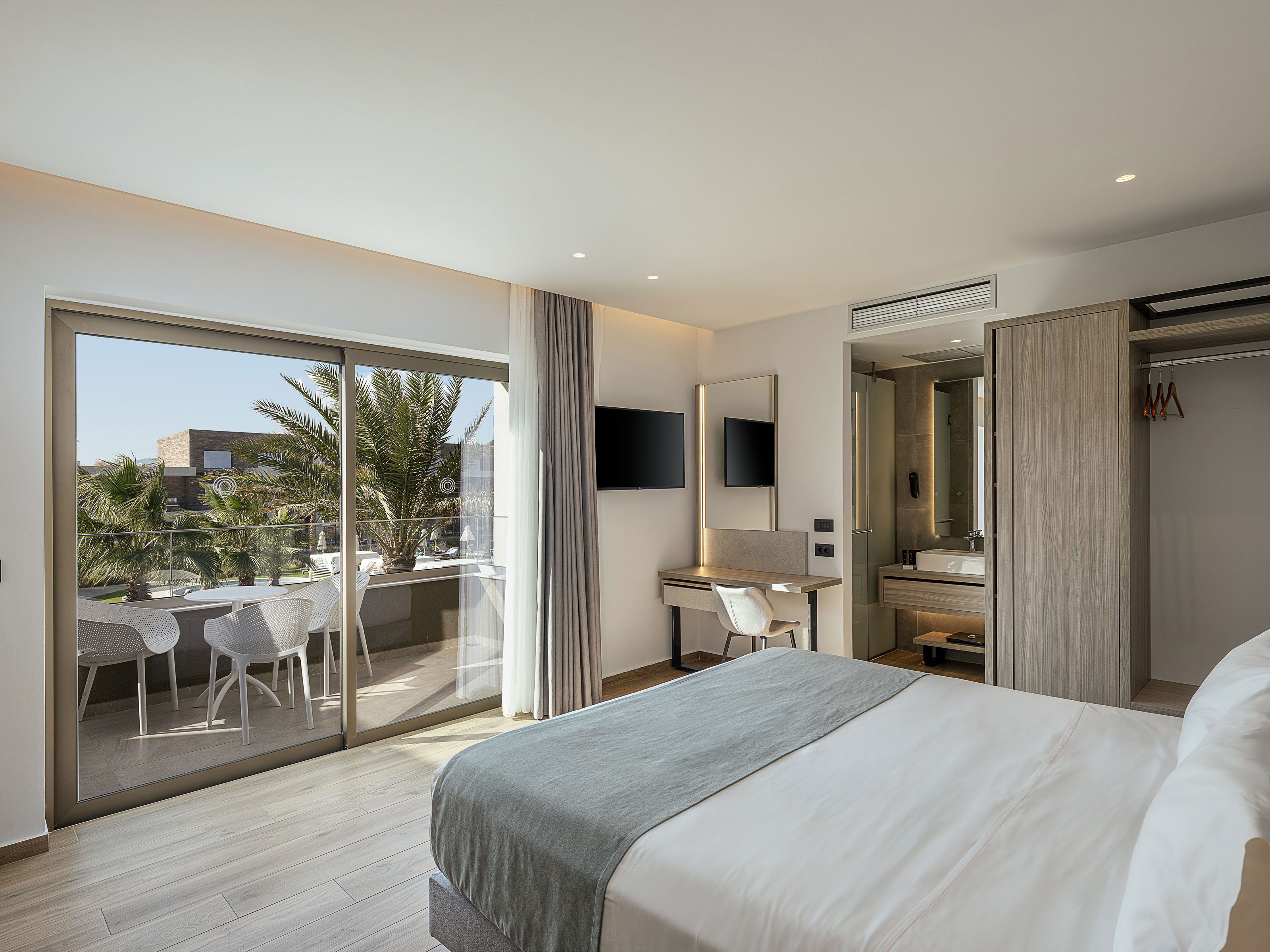 Myrion Beach Resort & Spa