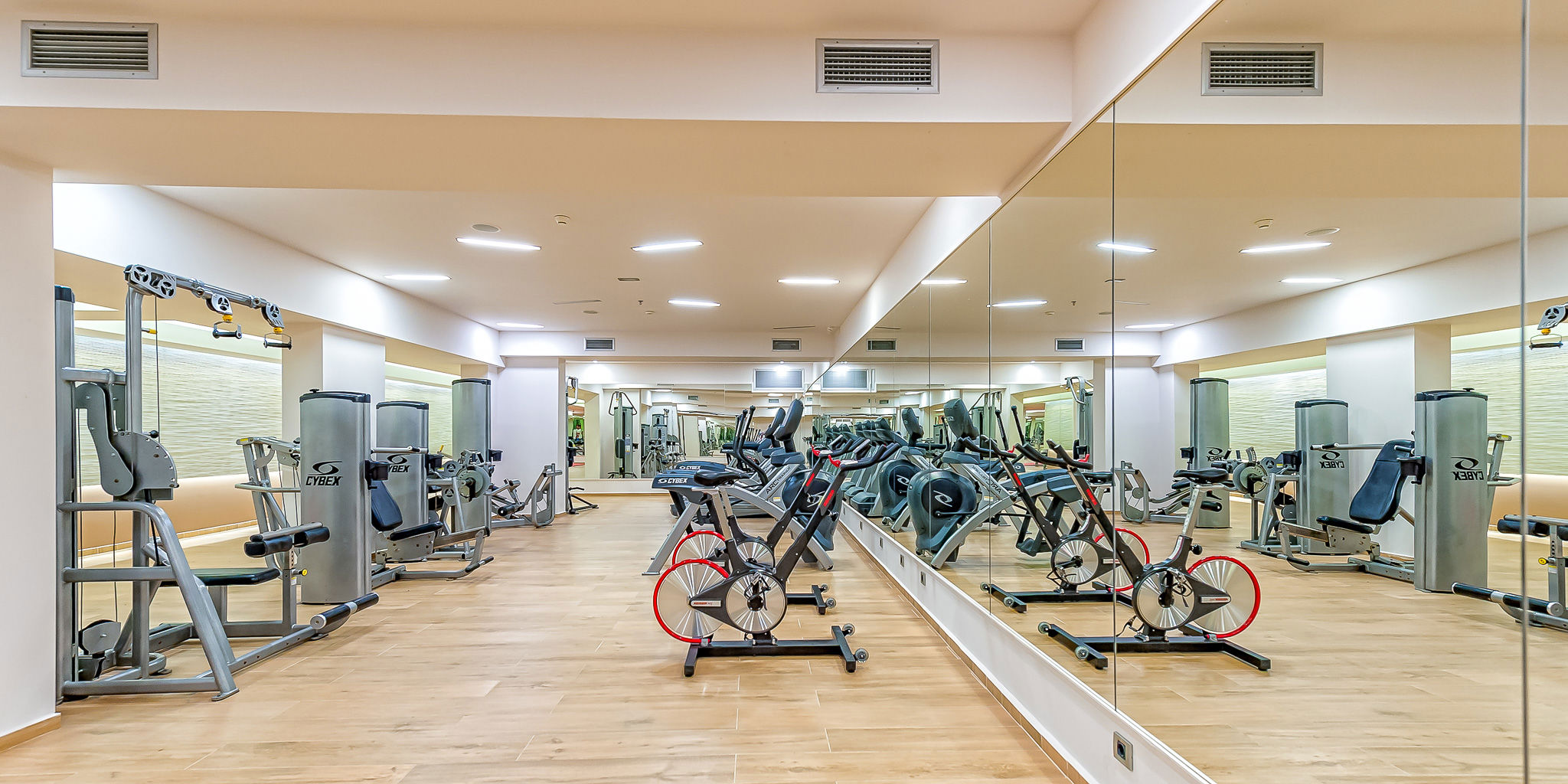 Porto Platanias Beach Resort & Spa