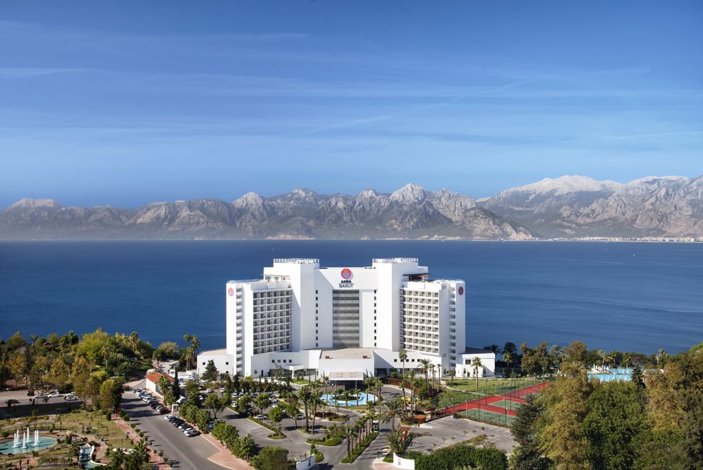 Blue Cruise & Akra Hotel