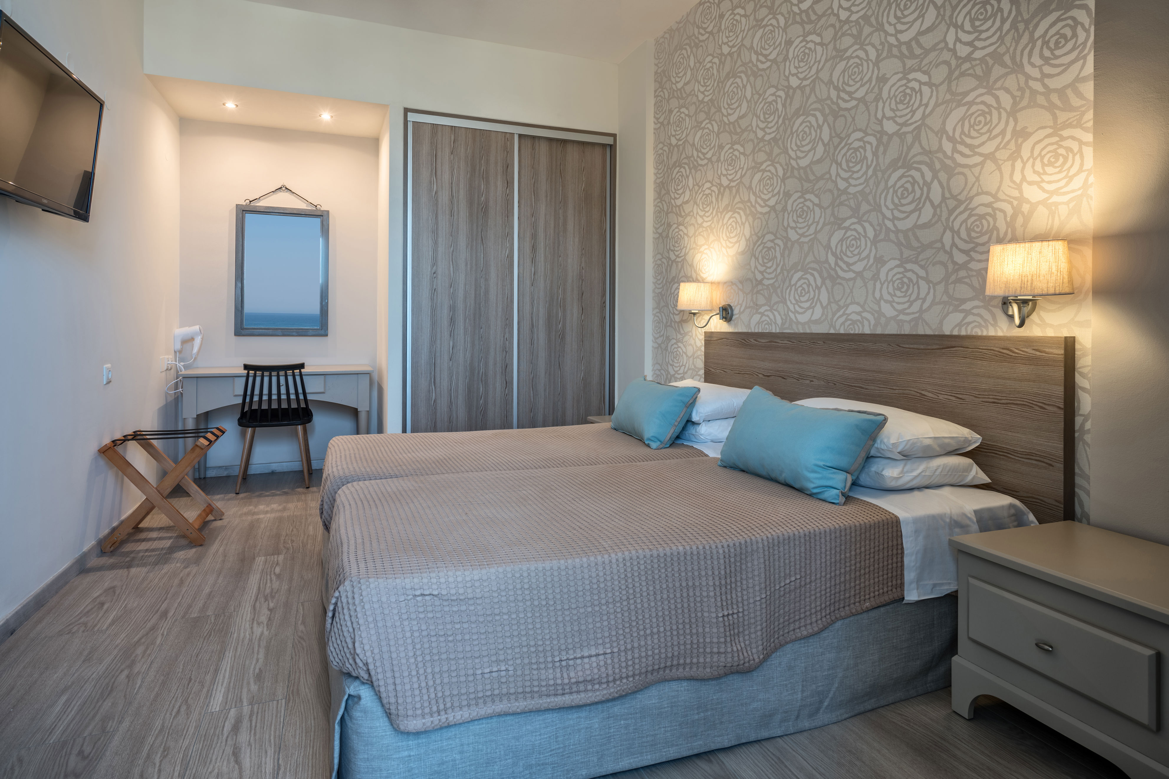 Lefkoniko Beach Hotel