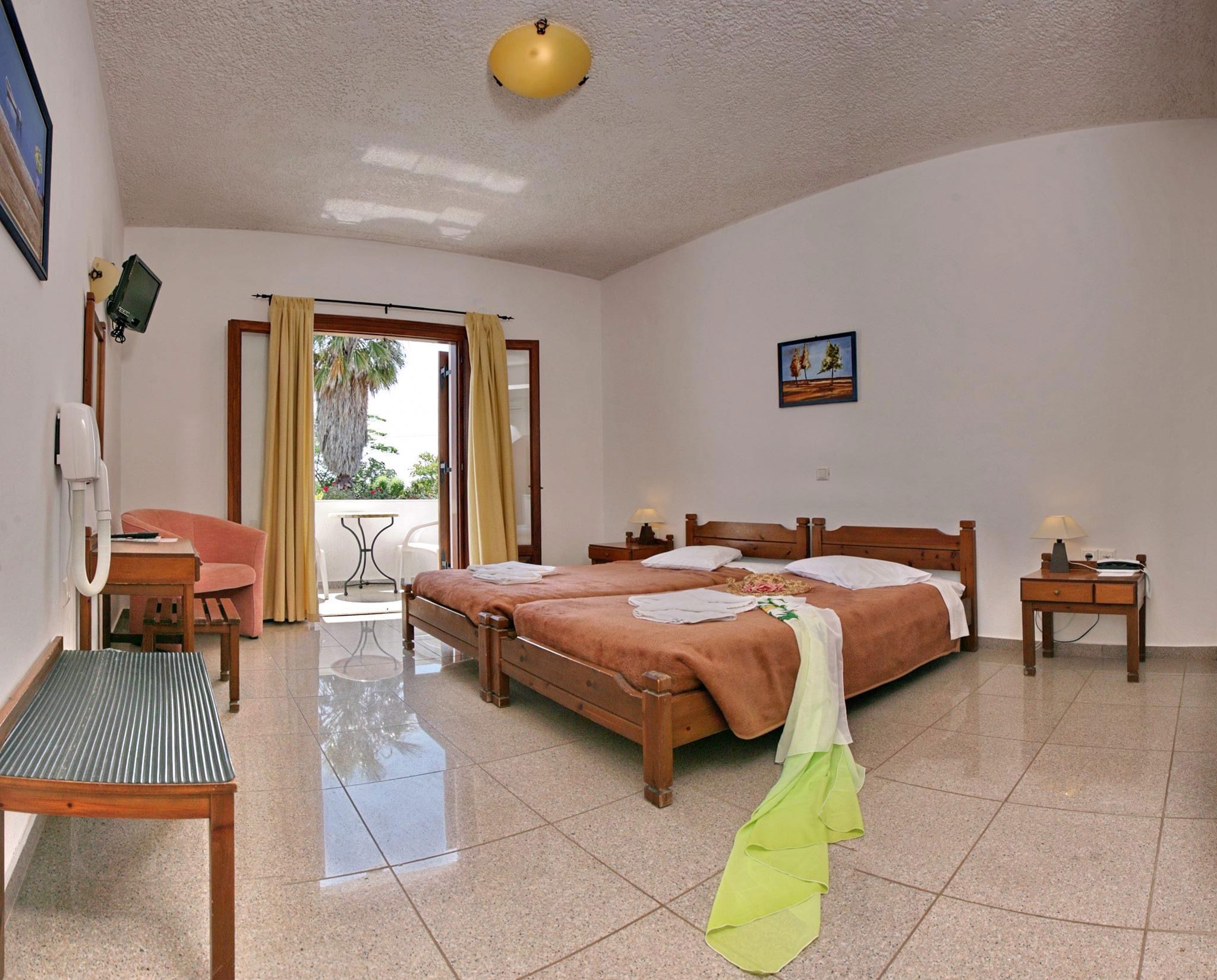 Pela Hotel