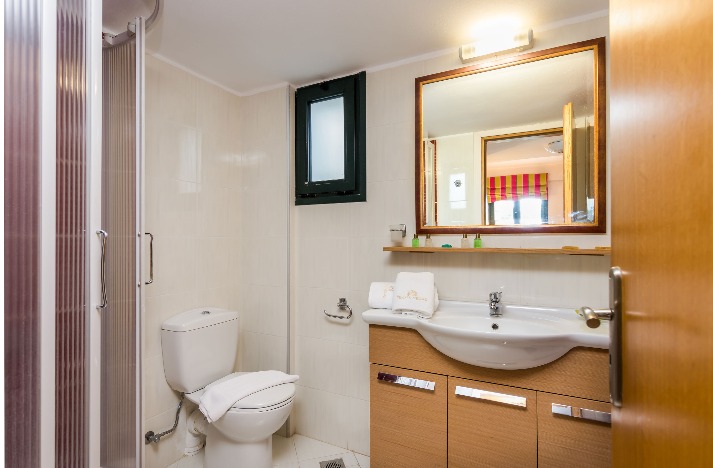 Pilot's Villas Luxury Suites