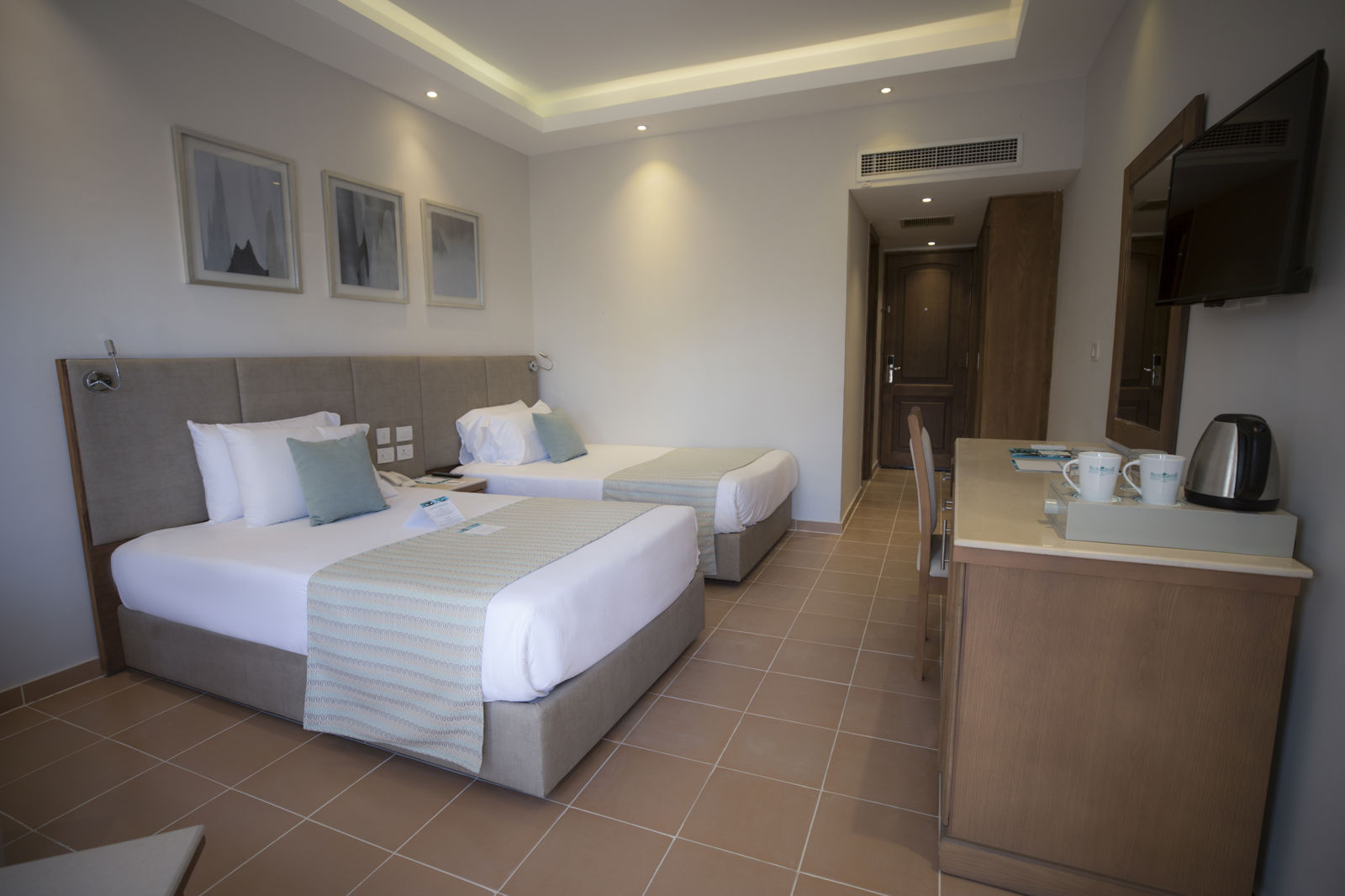 Sunrise Aqua Joy Resort Select slide 2