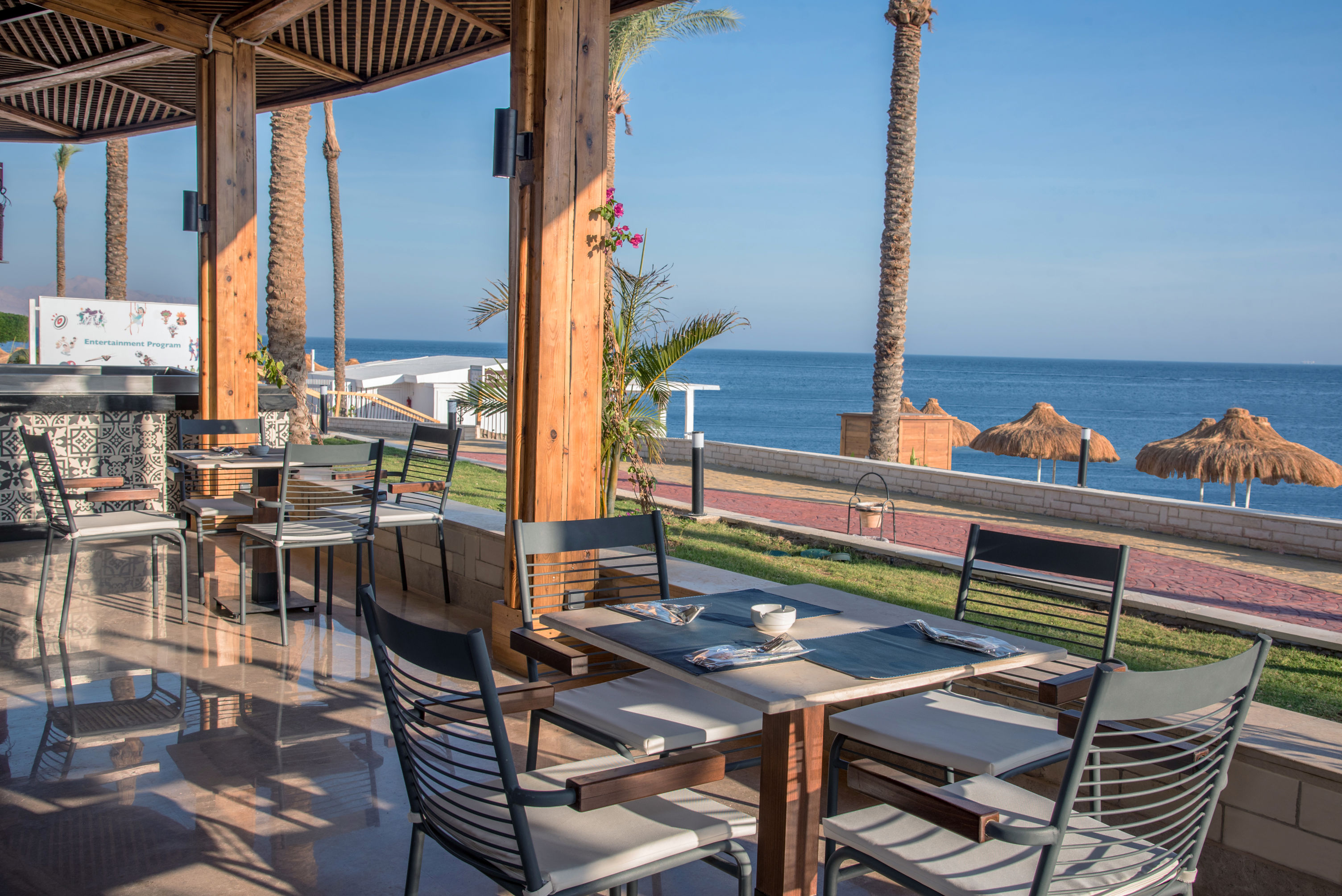 Sunrise Remal Beach Resort