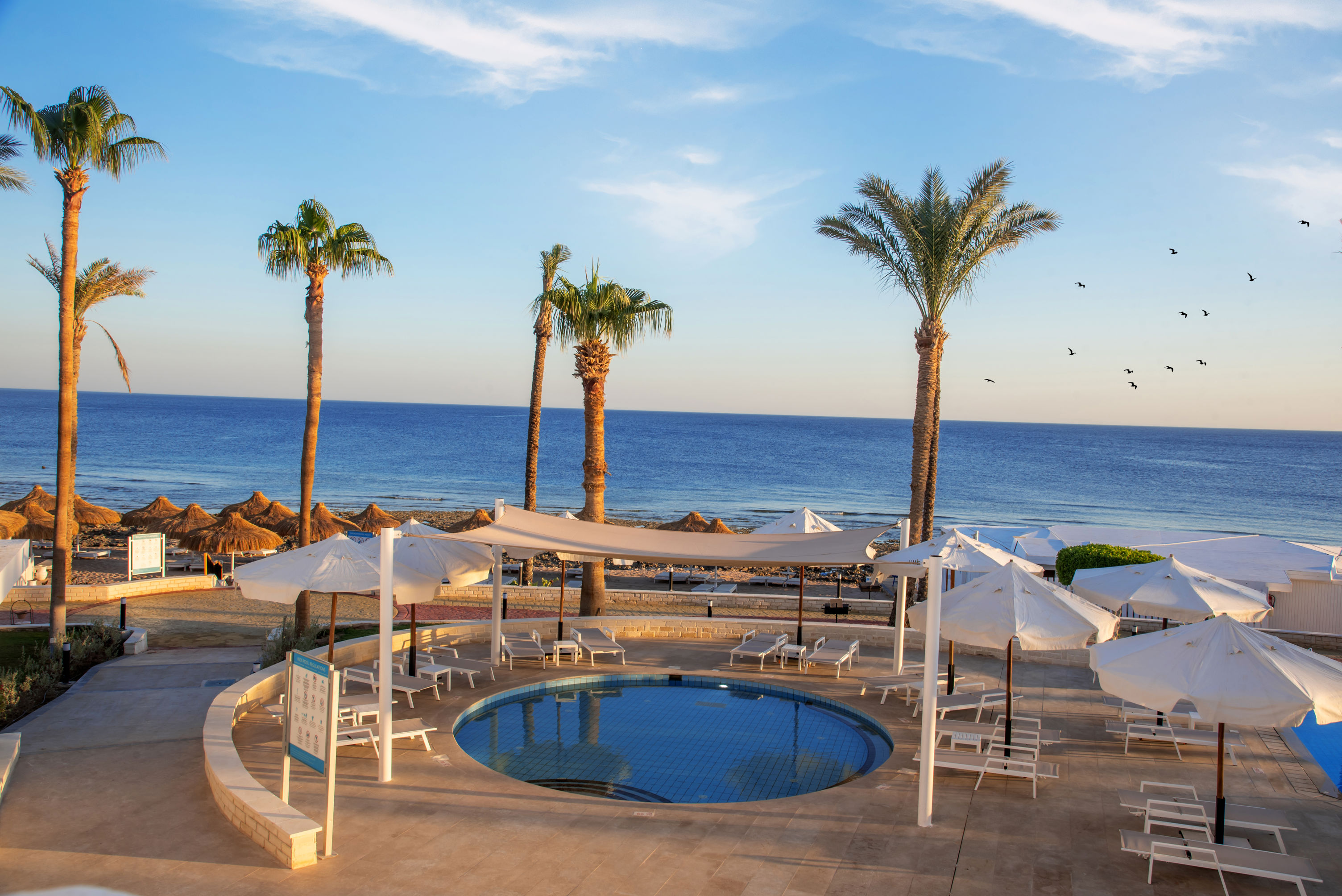 Sunrise Remal Beach Resort
