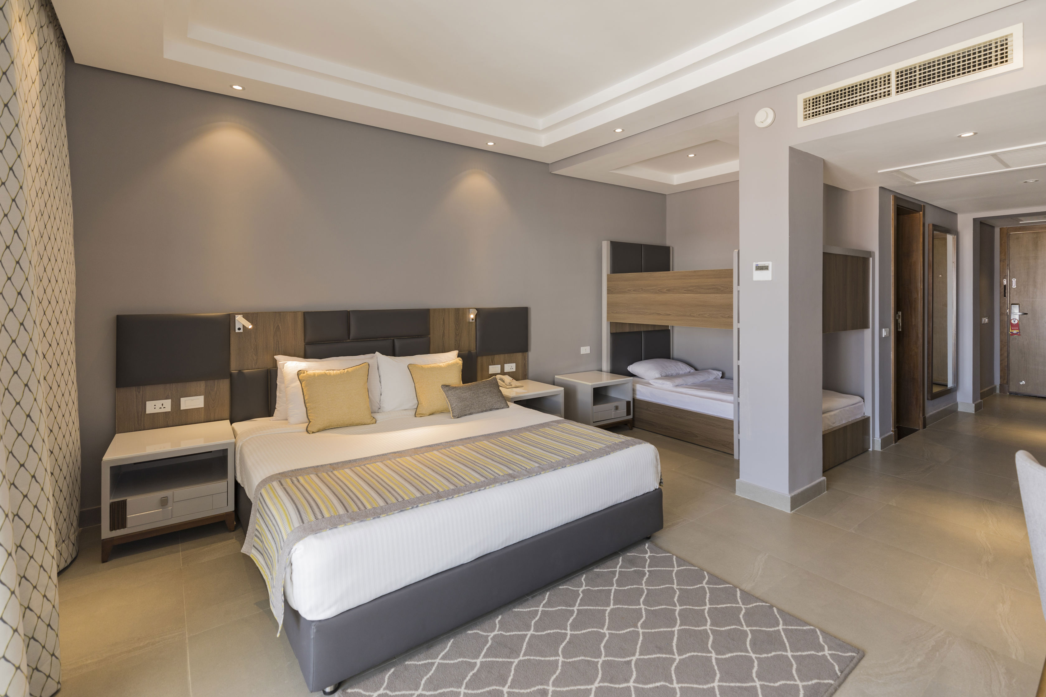 Sunrise Diamond Beach Resort Grand Select