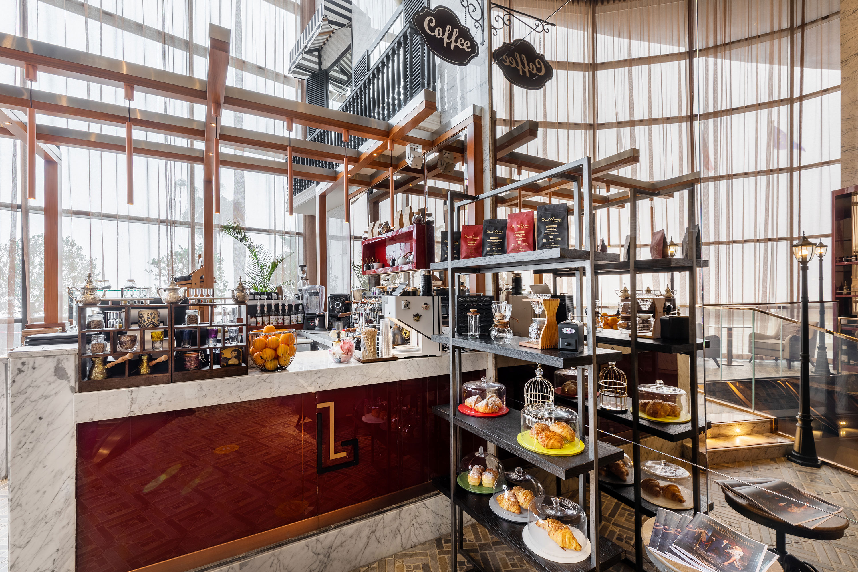 Paramount Hotel
