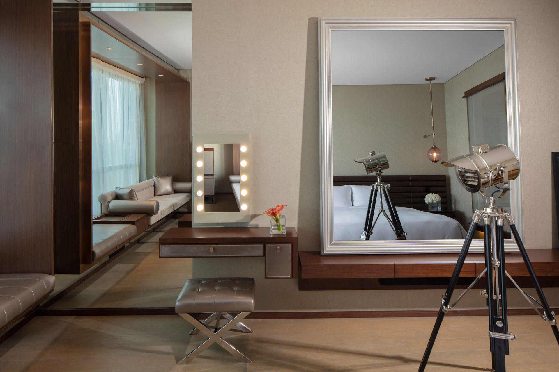 Paramount Hotel