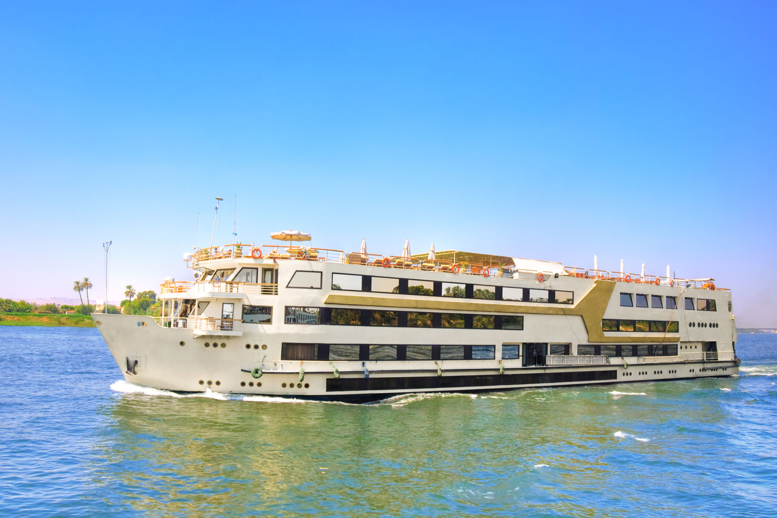 Nijlcruise 5* & Cook&apos;s Club El Gouna 4*
