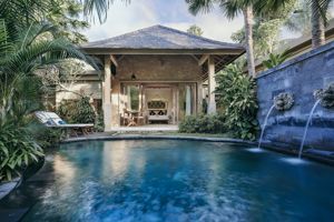 Woonvoorbeeld tweepersoons kamer deluxe zwembad villa