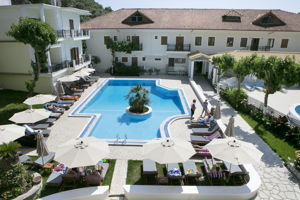 Rezi Hotel & Studios