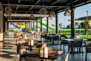 Catch laat ontbijt en snack buffet restaurant