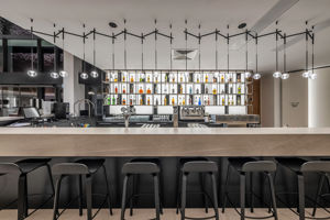 Lobby bar