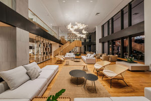 Lobby bar