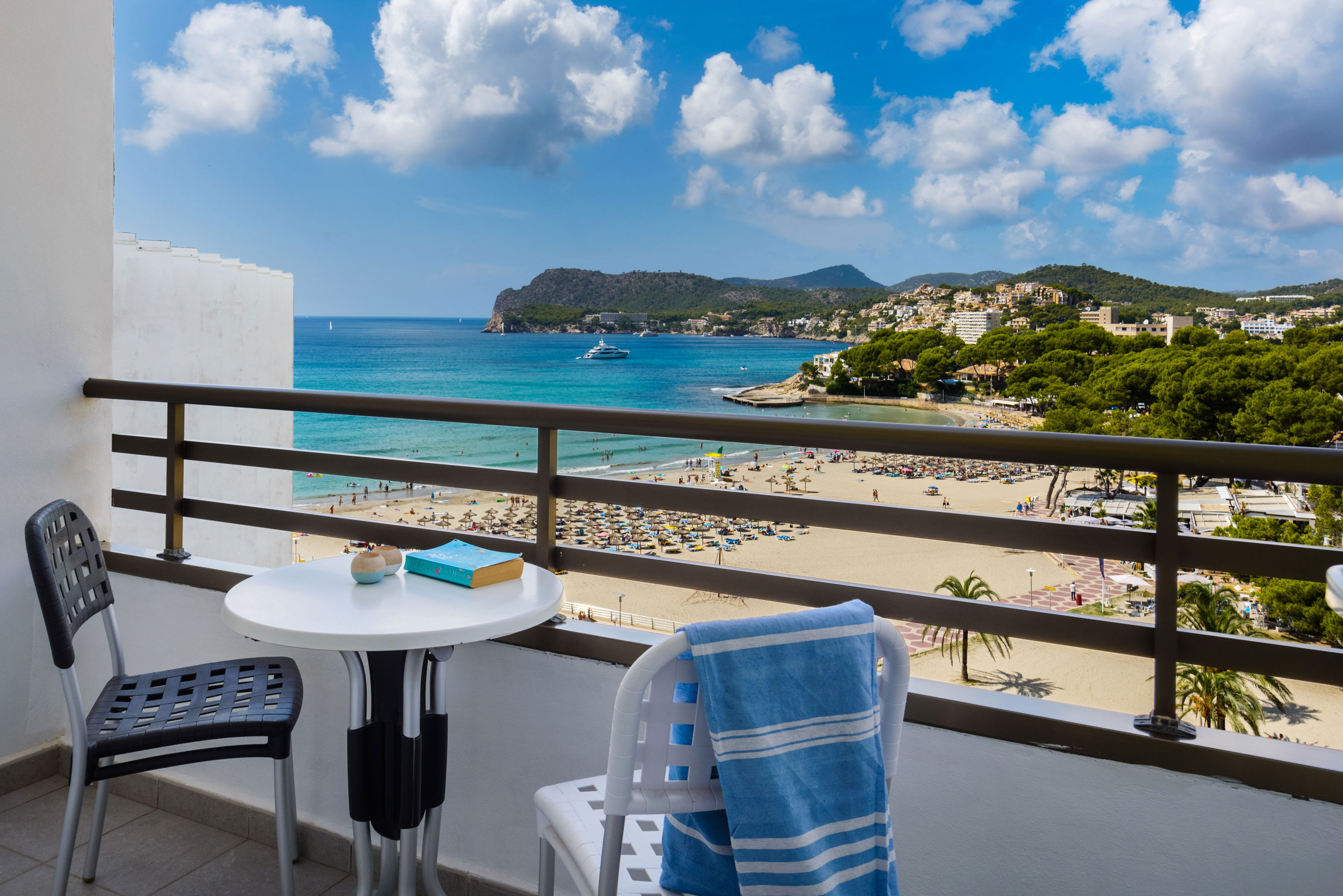 Vibra Beverly Playa