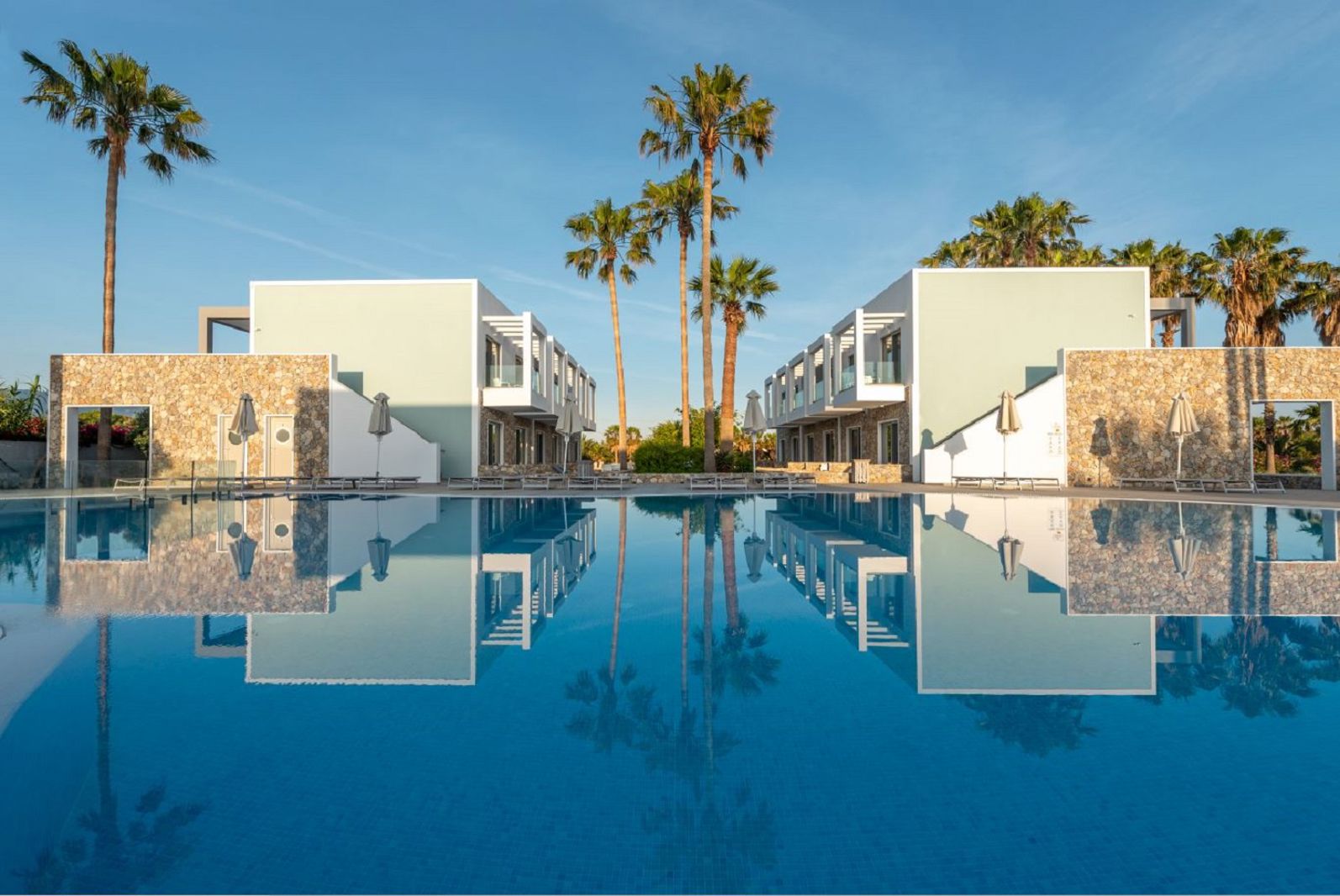 Apollon Windmill Hotel – foto via GOfun