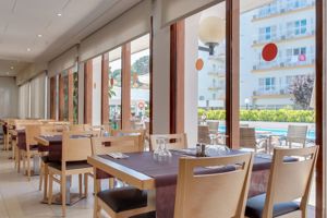 Hotel Garbi Park