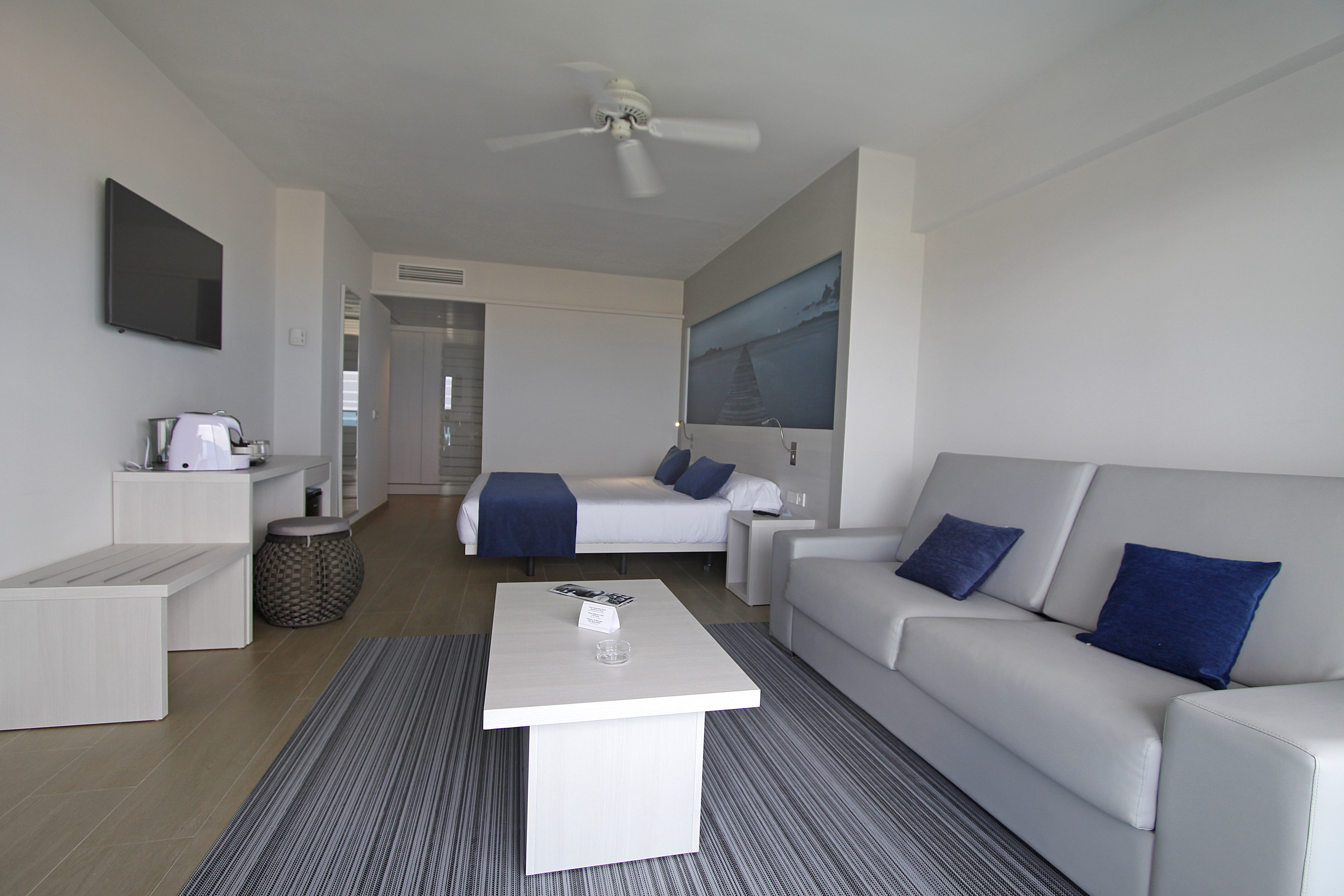 Tonga Tower Design Hotel