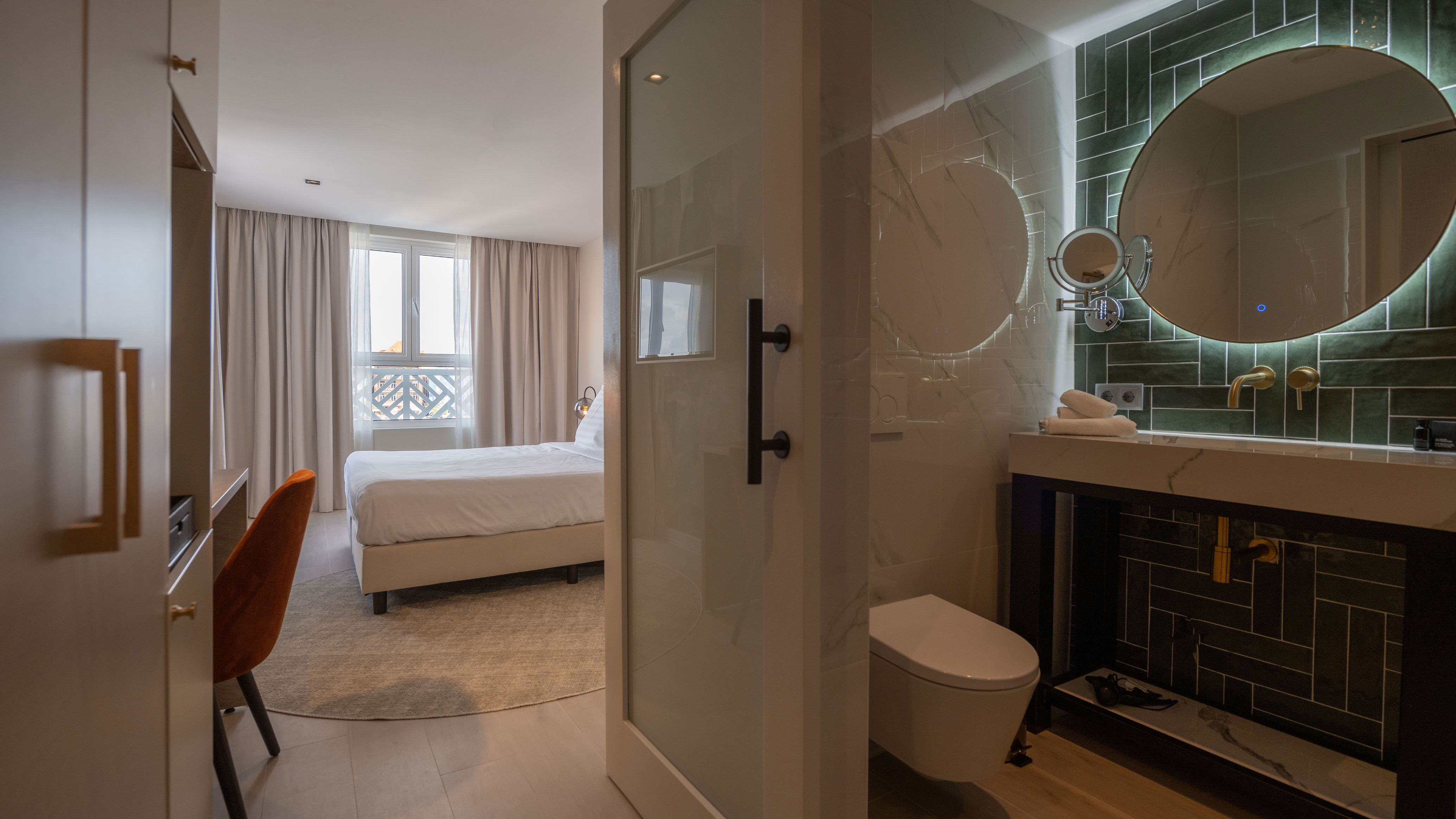 Fly & Go Harbor Hotel & Casino Curaçao