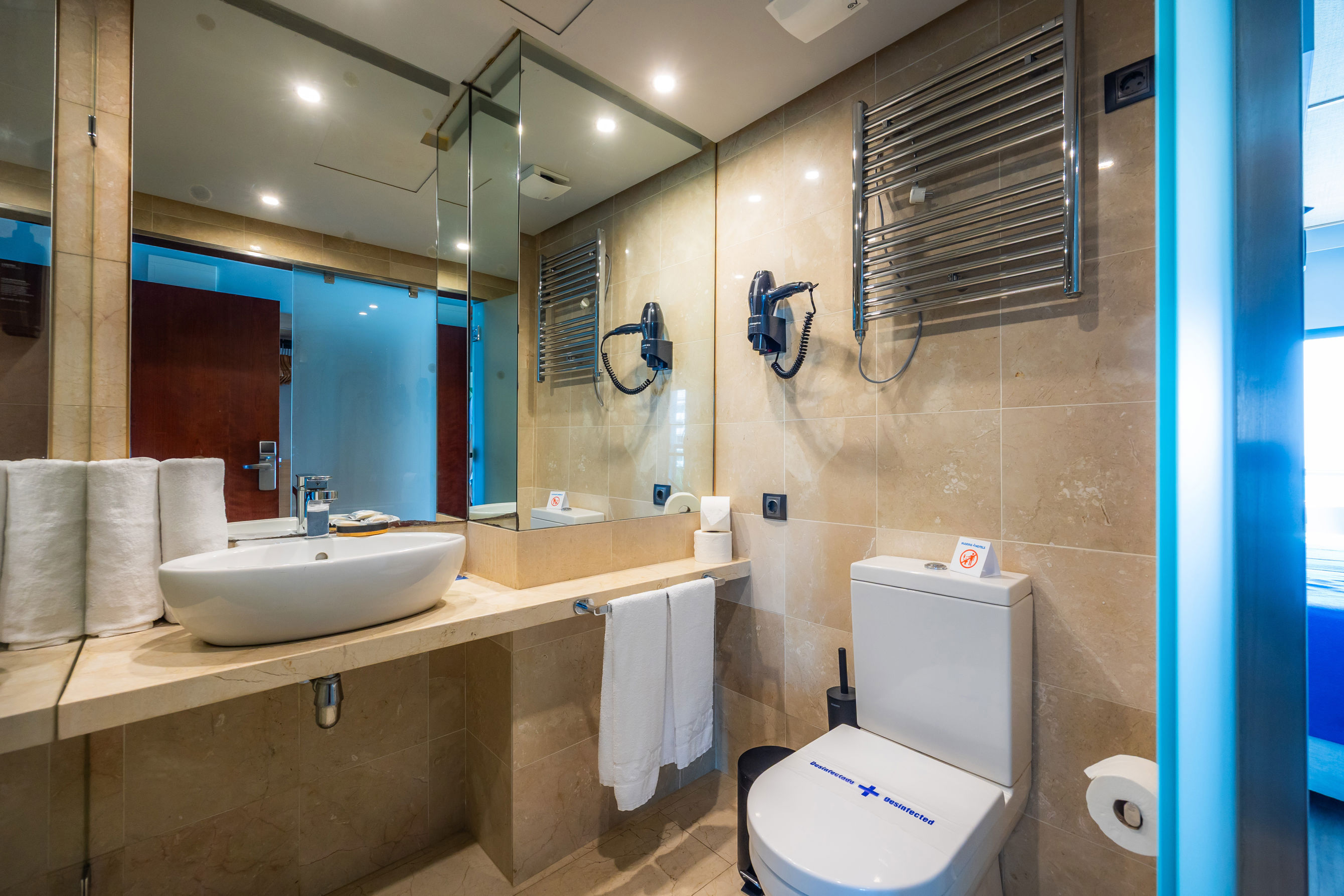Marins Suites