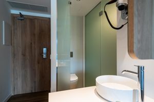 Artist Impression standaardkamer zwembadzicht