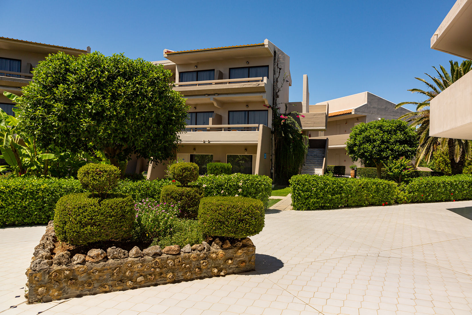 Cathrin Hotel