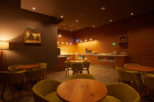 Preferred Club Lounge