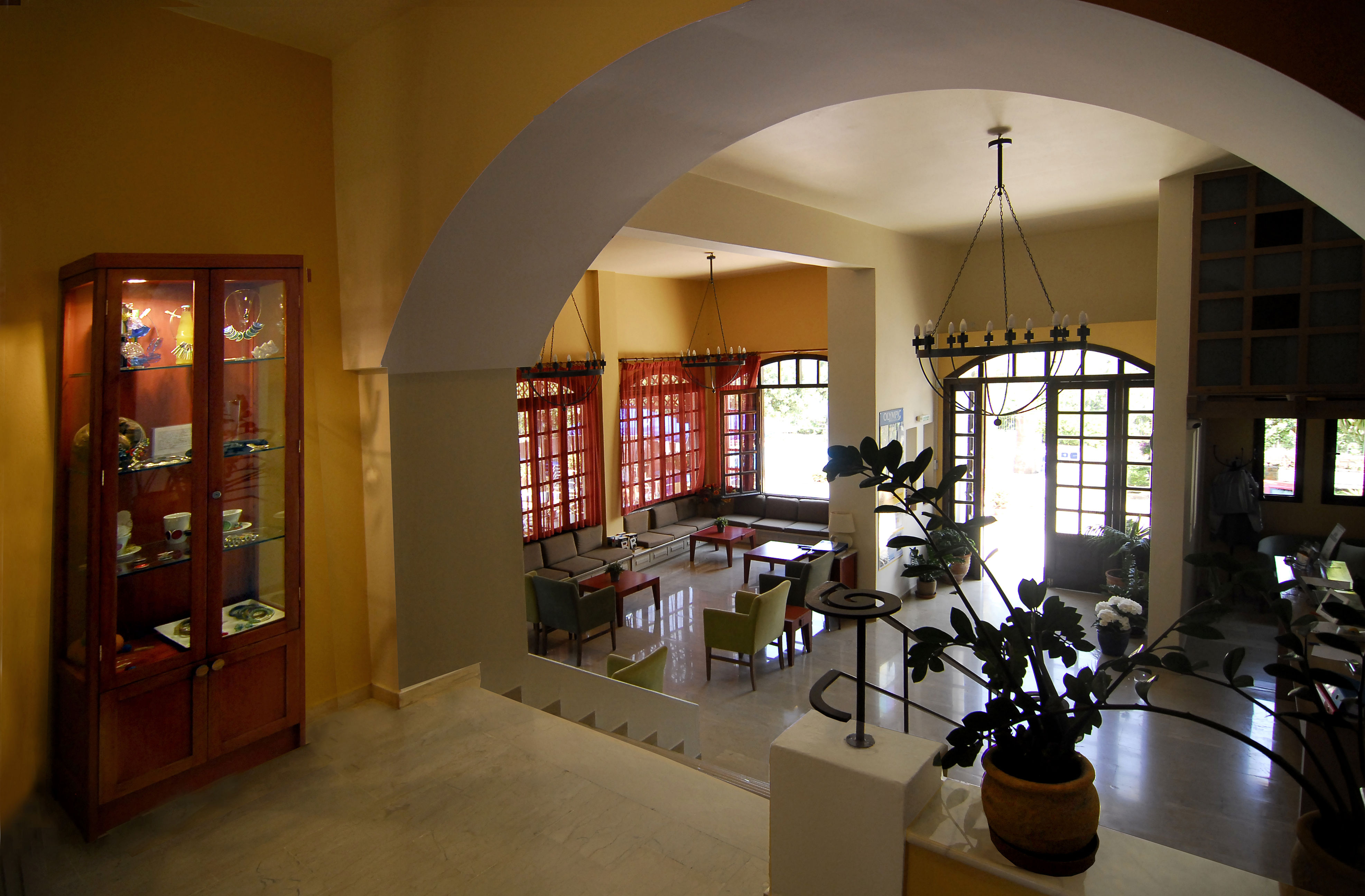 Lato Hotel
