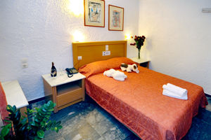 Karteros Hotel