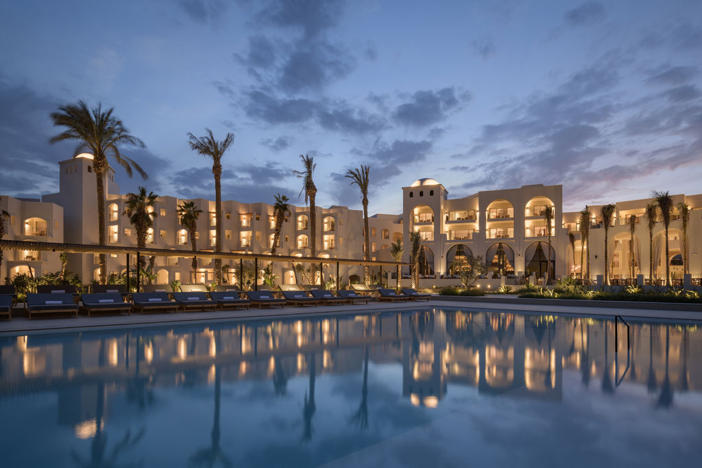 Serry Beach Resort