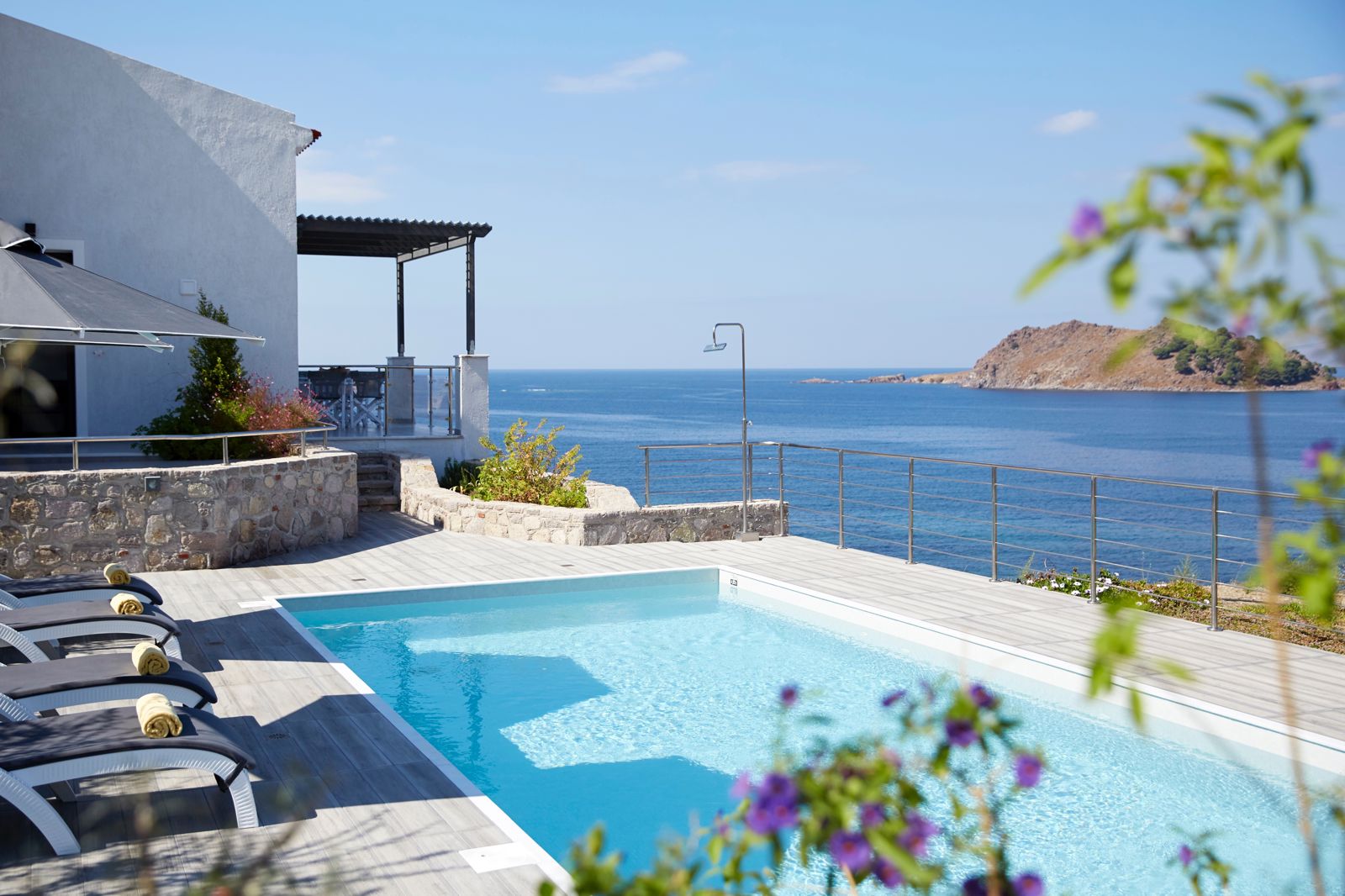 Impressie Eleia Seafront Villas