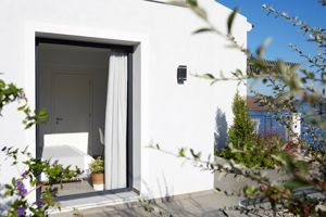 Eleia Seafront Villas