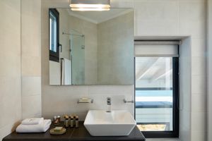 Eleia Seafront Villas
