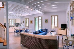 Ouzo Traditional Villa